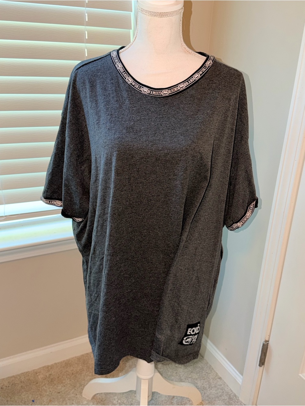 Vintage Ecko Unlimited Charcoal Short Sleeve Tee with Logo Trim